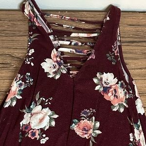 Flower dress. Rue 21. Sundress. Dress. Women’s dress. Petit dress.